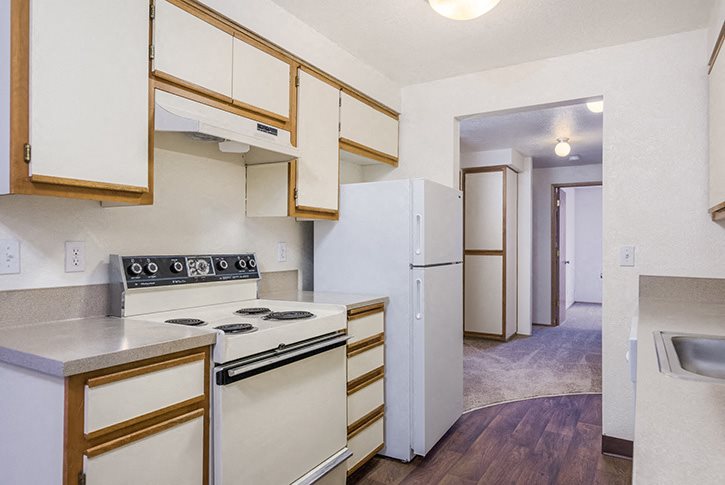 Forest Ridge Apartments 2 bedroom, 1 bath - 907 SF